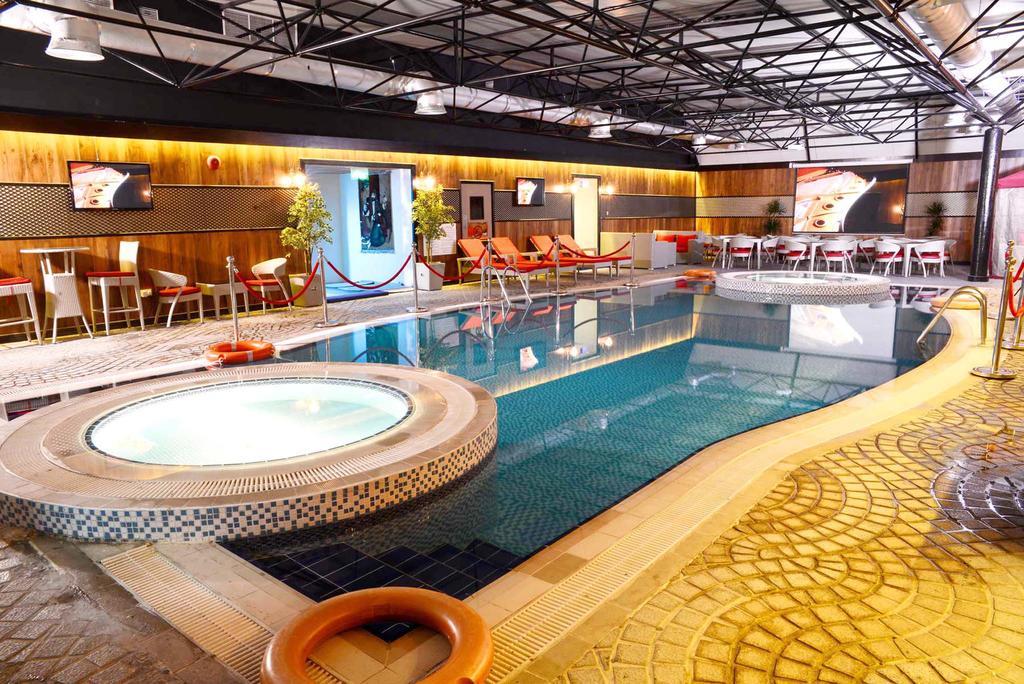Sun And Sands Hotel Dubai Exterior photo
